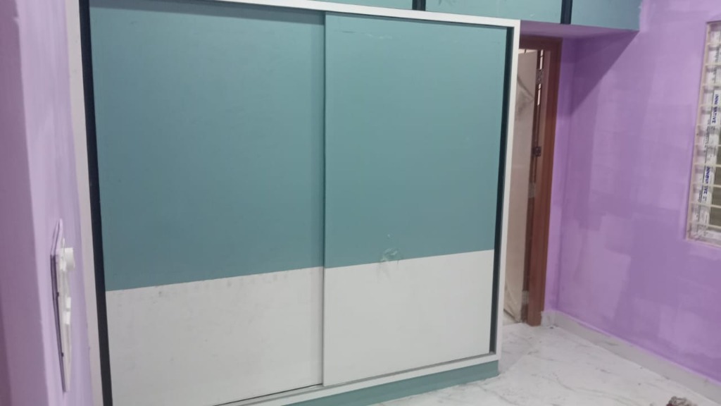 Sliding Wardrobe & Loft